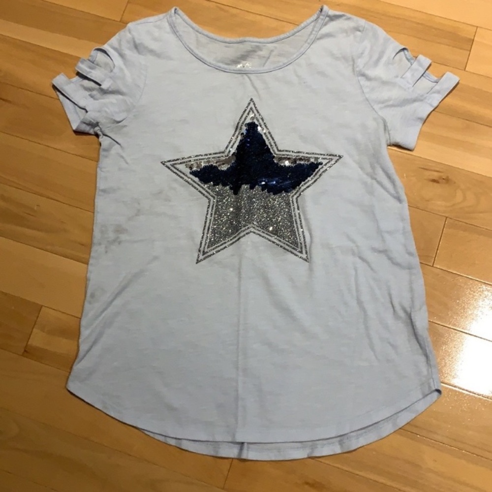 ✏️🆓 with purchase of $20+ Justice Girl flip sequins short sleeve tee - size 12